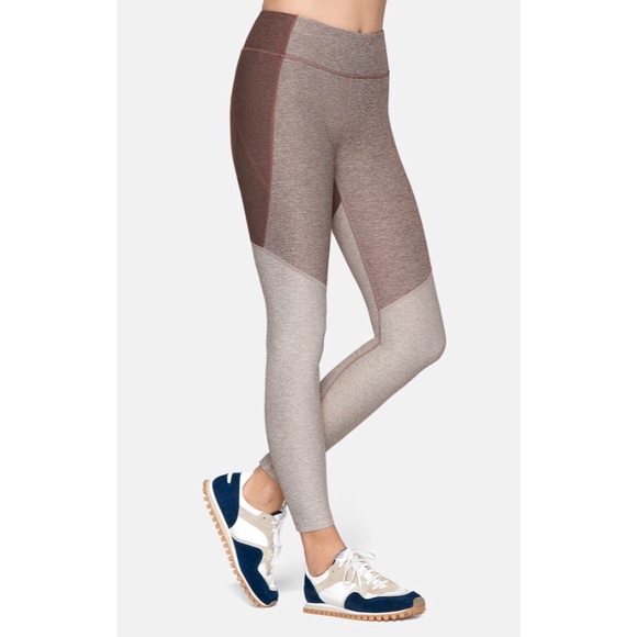 Outdoor Voices Pants - Outdoor Voices Tri-Tone 7/8 Leggings
